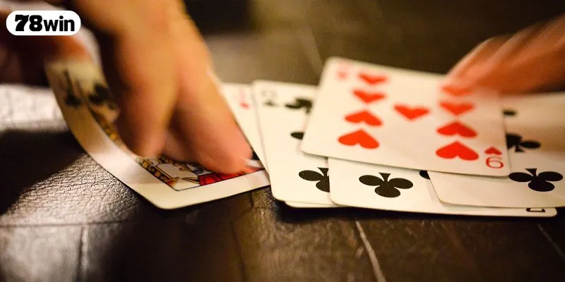 Bài sâm lốc là gì?